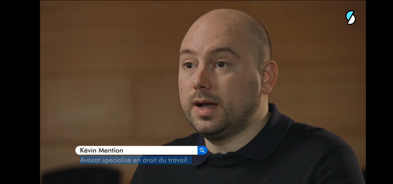 Entretien dans le documentaire Un monde cinq étoiles sur la notation des travailleurs.