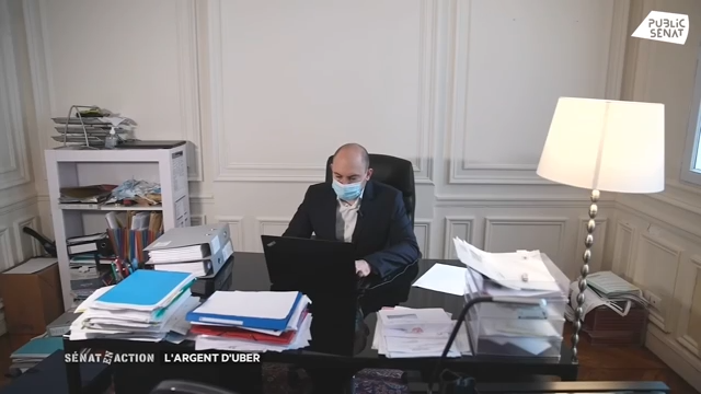 Entretien dans Sénat en action consacré au statut des travailleurs.